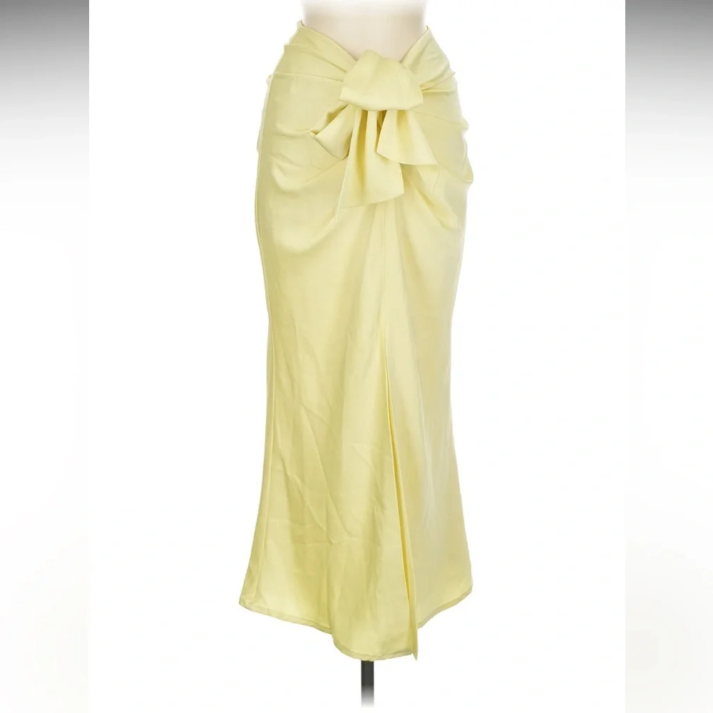 Misha collection gathered front chiffon midi skirt‎ yellow, NWT size 6
